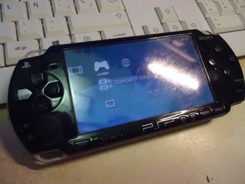 Sony psp consola 2004 - consola, lcd